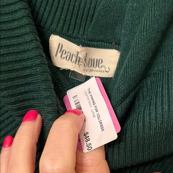 Peach Love California Green V-Neck Sheath Dress - NWT - Picture 4 of 5